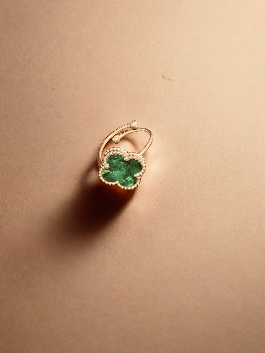 18k Gold Emerald Green Marble Clover