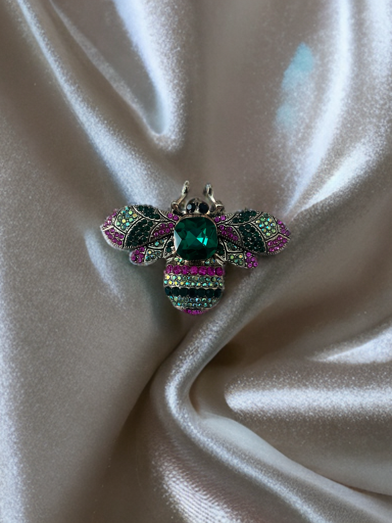 BEE BROOCH