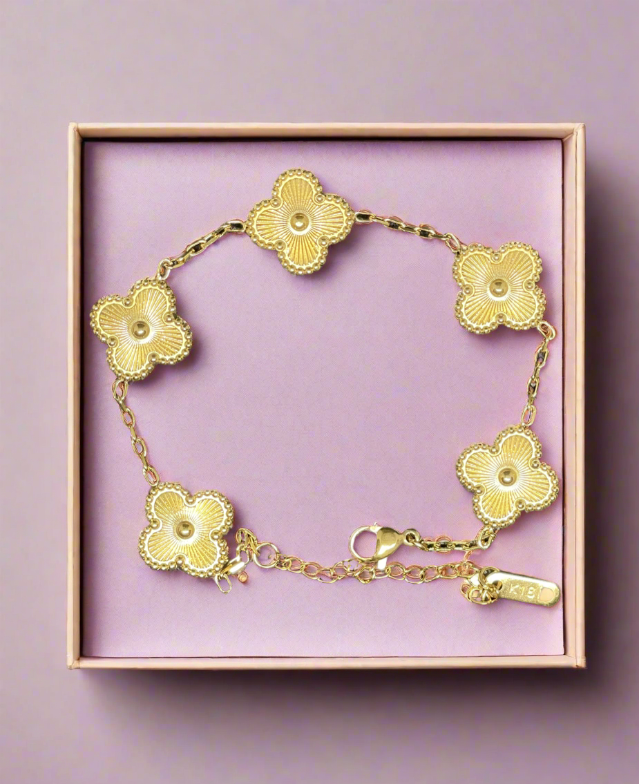 18k Gold Four Leaf Clover