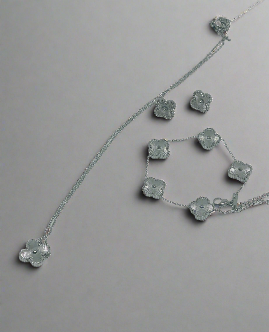 Silver Clover Set