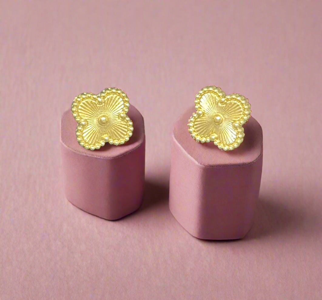 18k Gold Four Leaf Clover