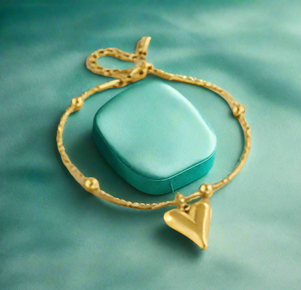 Delicate Single Heart