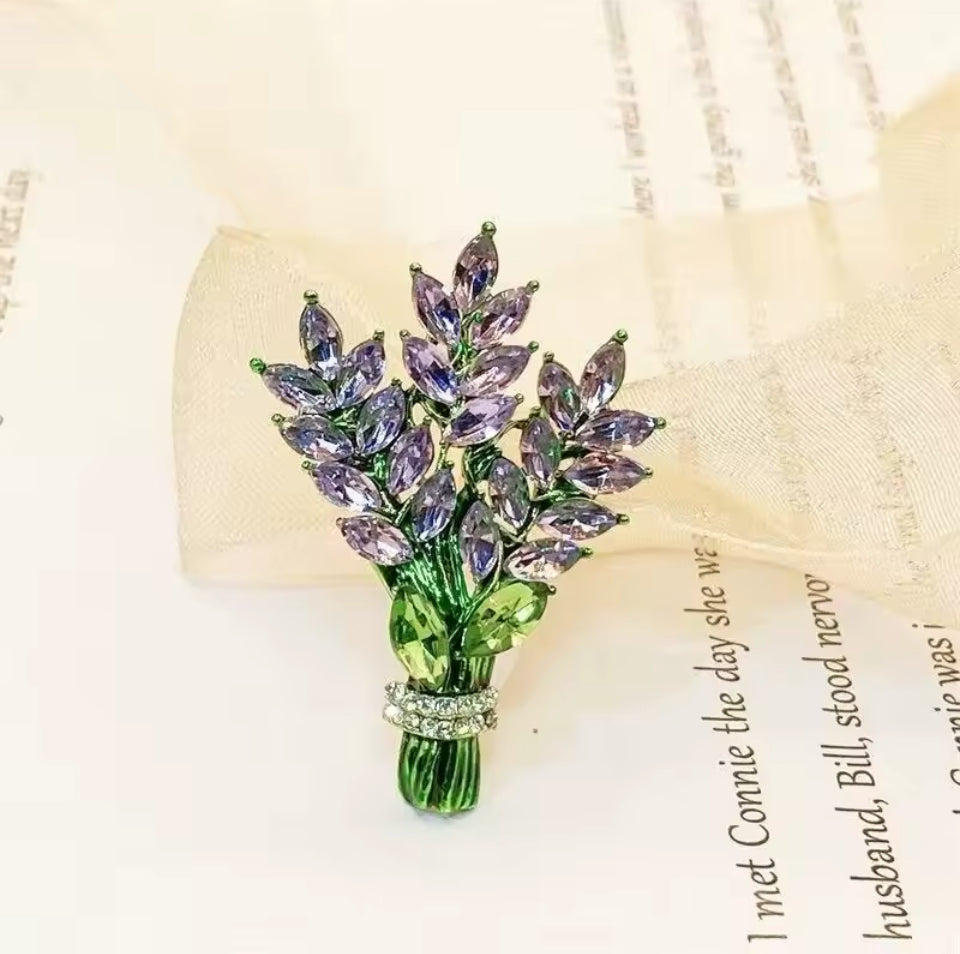 LAVENDER PETAL BOUQUET BROOCH